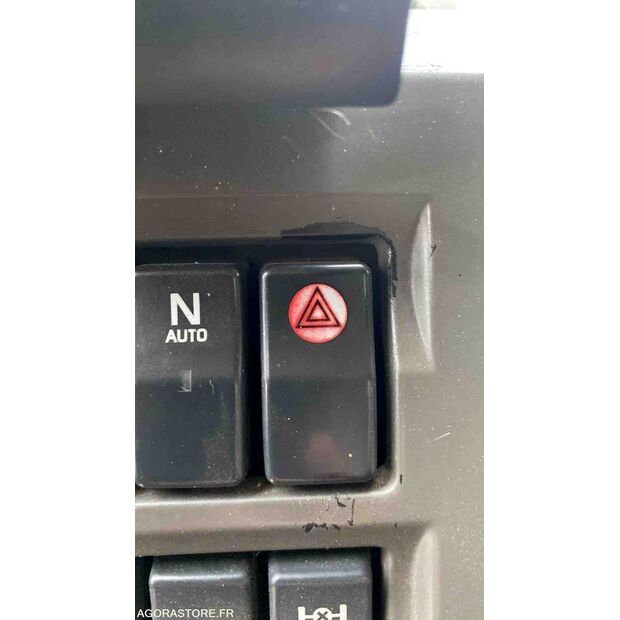 2012 Renault PREMIUM-45964486