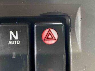 2012-renault-premium-1431434-45964486