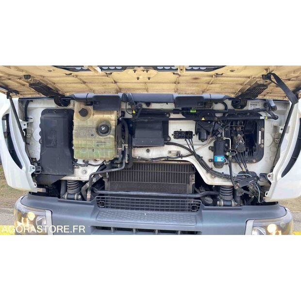 2012 Renault PREMIUM-45964491