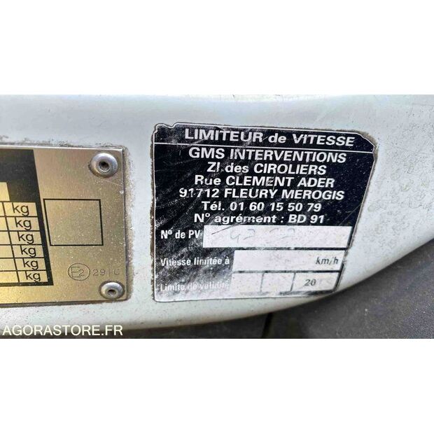 2012 Renault PREMIUM-45964498