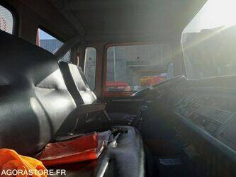 1990-renault-s170-1431436-45964521