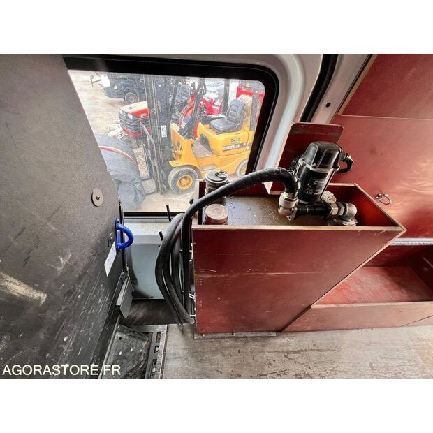 2014 Mercedes-Benz SPRINTER-45964540