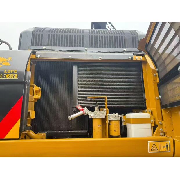 2024 Caterpillar 330D2L-45964571