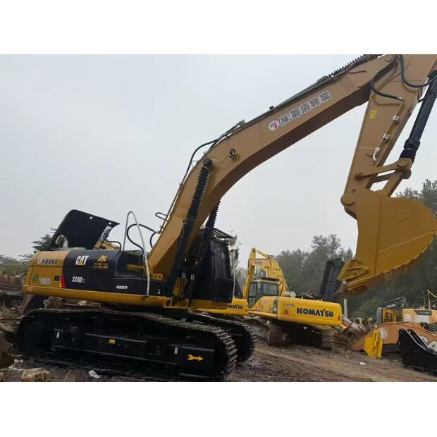 2024 Caterpillar 330D2L-45964573
