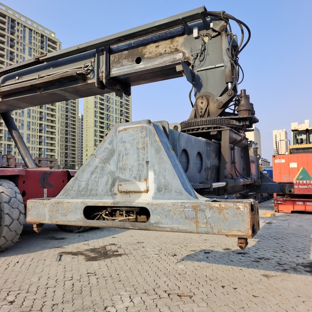 2019 KALMAR DRD450-45964580