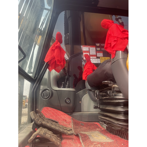 2024 Caterpillar 336D2L-45964591