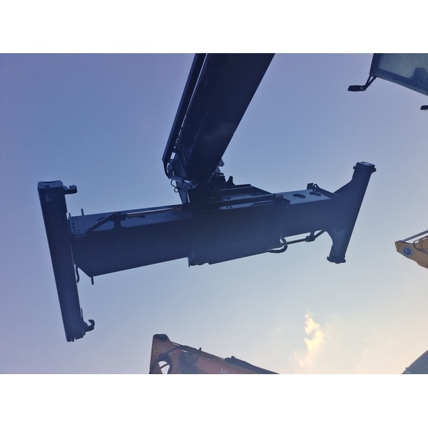 2024 KALMAR DRT450-45964618