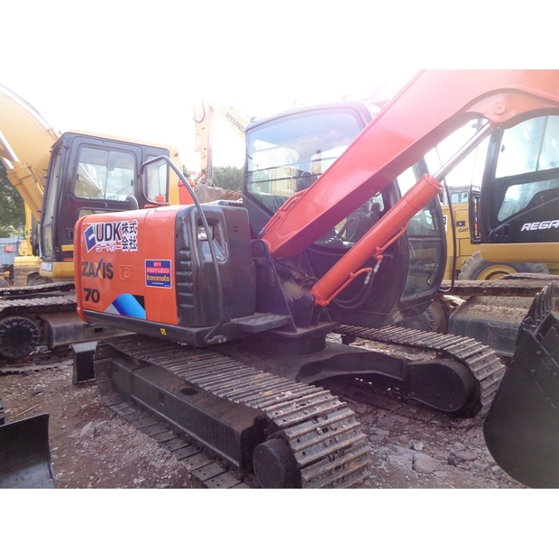2022 Hitachi ZX70-45965282