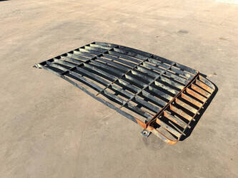 2017-caterpillar-320f-1431521-45966015