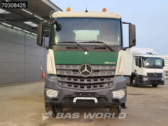 2014-mercedes-benz-arocs-3240-1431568-45966422