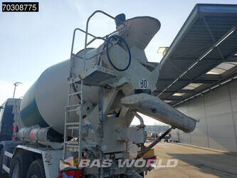 2015-man-tgs-32-400-1431588-45966755