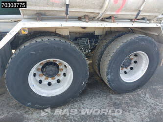 2015-man-tgs-32-400-1431588-45966772