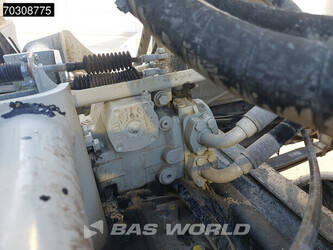 2015-man-tgs-32-400-1431588-45966776