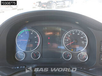 2015-man-tgs-32-400-1431588-45966796