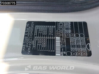 2015-man-tgs-32-400-1431588-45966800