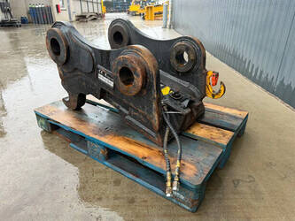 2018-caterpillar-330d-1431610-45967148