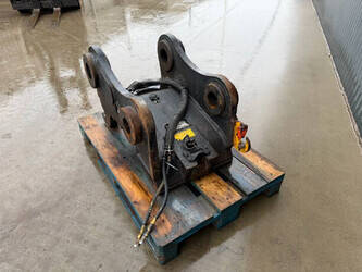 2018-caterpillar-330d-1431610-45967150