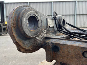 2019-caterpillar-329-1431612-45967190