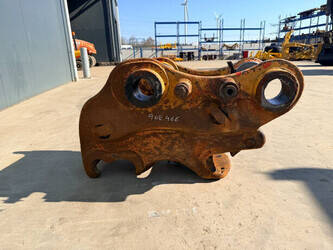 2017-caterpillar-330c-1431613-45967201