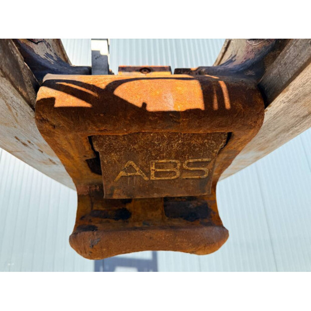 2017 Caterpillar 330C-45967204