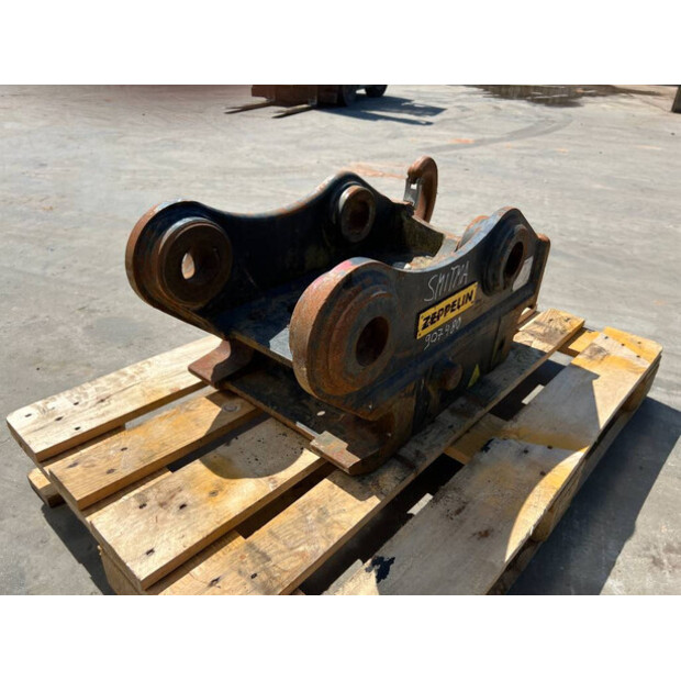 2017 OilQuick OQ65-45967243