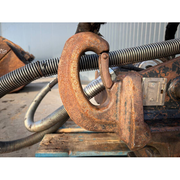 2017 OilQuick OQ70/55-45967311