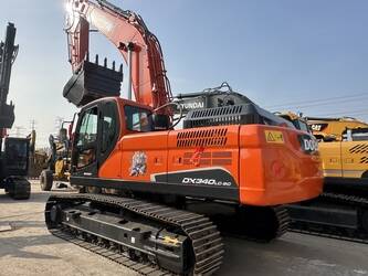 Image for TRACKED EXCAVATORS 2022 Doosan DX340LC-9C