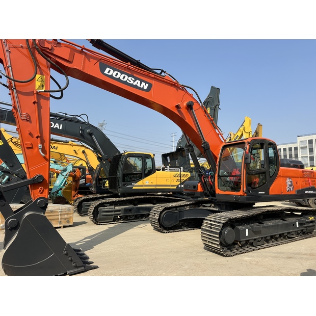 2023 Doosan DX340LC-9C-45967563