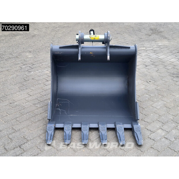 2025 ستريك لاند OTHERS-45968021