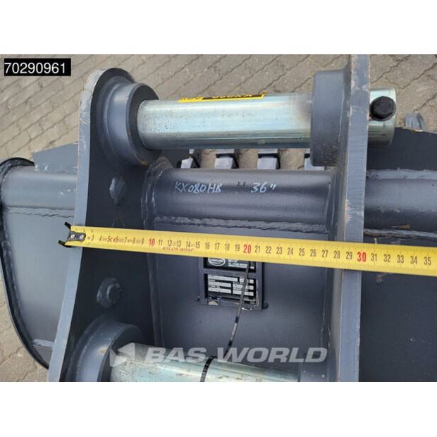 2025 ستريك لاند OTHERS-45968027