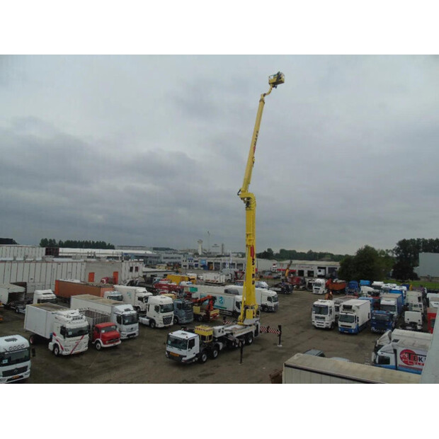 2001 Mercedes-Benz Actros 4148-45968103