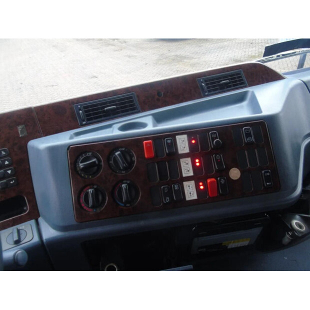 2001 Mercedes-Benz Actros 4148-45968113