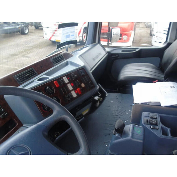 2001 Mercedes-Benz Actros 4148-45968120