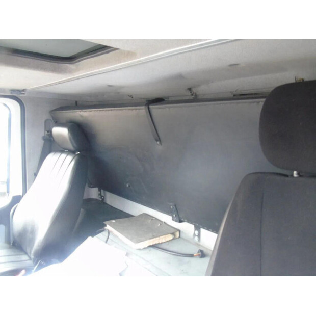 2001 Mercedes-Benz Actros 4148-45968123