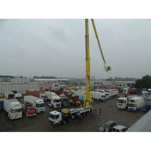 2001 Mercedes-Benz Actros 4148-45968154