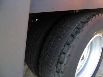 2012-renault-midlum-1431645-45968204