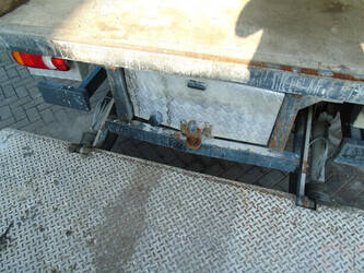 2012-renault-midlum-1431645-45968218