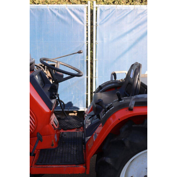 Hinomoto CX18-45968380