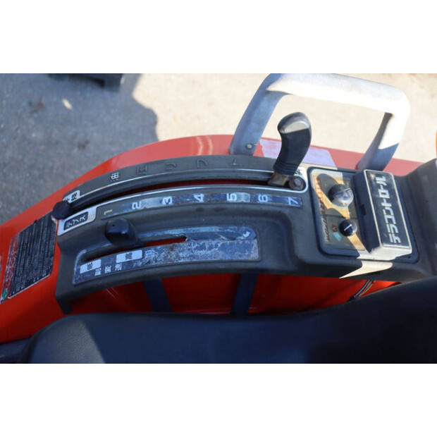 Hinomoto CX18-45968387