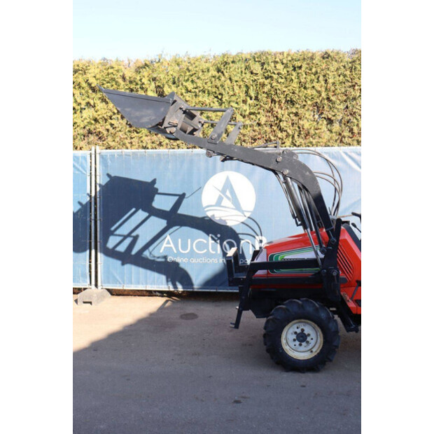 Hinomoto CX18-45968406