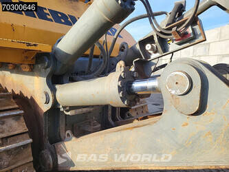 2010-liebherr-pr-764-45968415