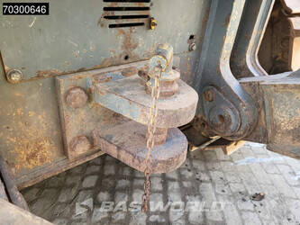 2010-liebherr-pr-764-45968457