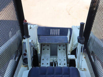 bobcat-343-1431649-45968521