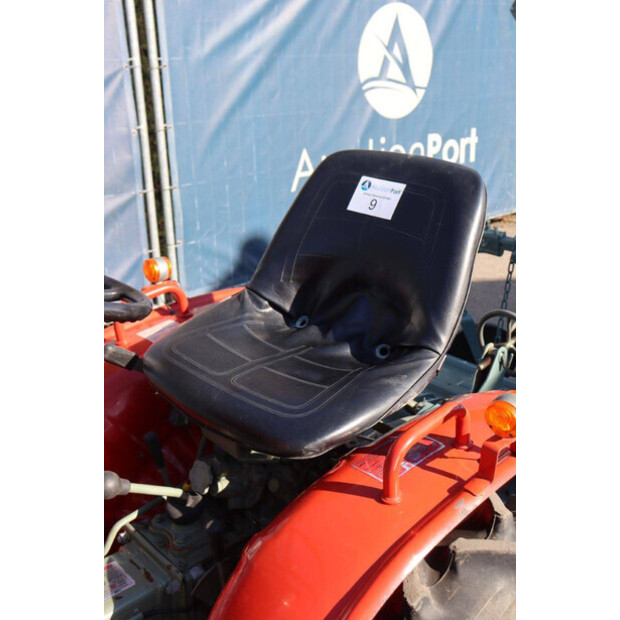 YANMAR YM1301D-45968777