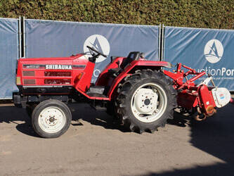 Image de TRACTEURS Shibaura D235