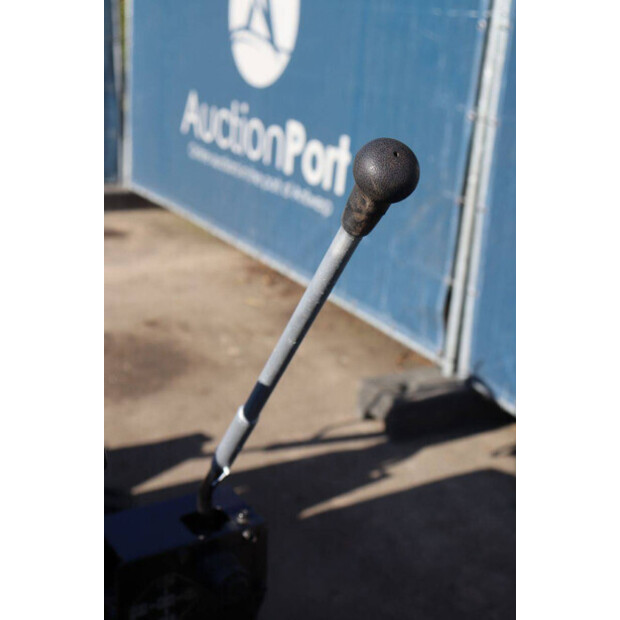 MITSUBISHI D2350FD-45969116