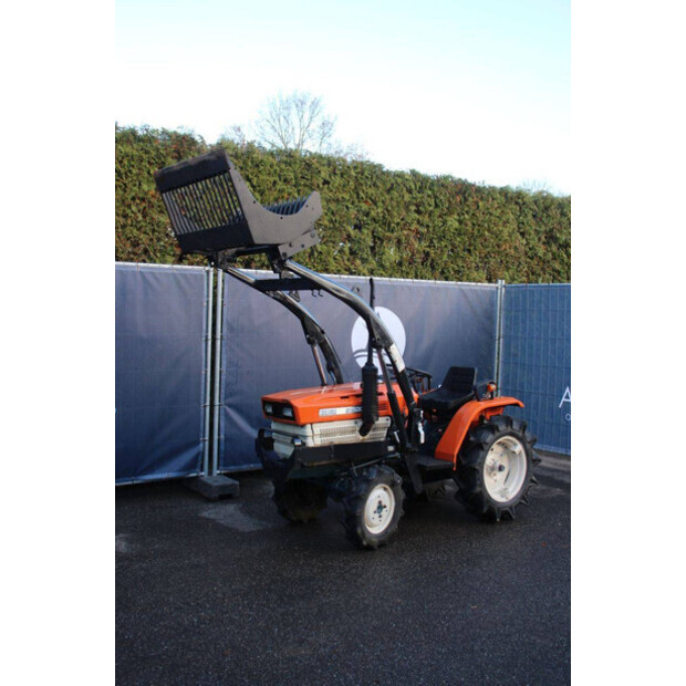 KUBOTA B1500DT-45969305