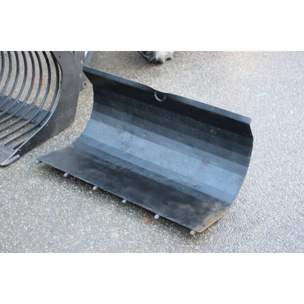 KUBOTA B1500DT-45969311