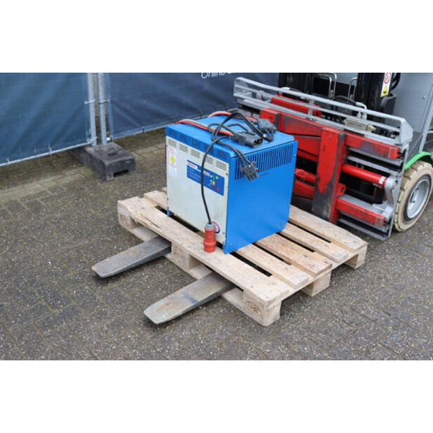 2011 Cesab B318-45969543