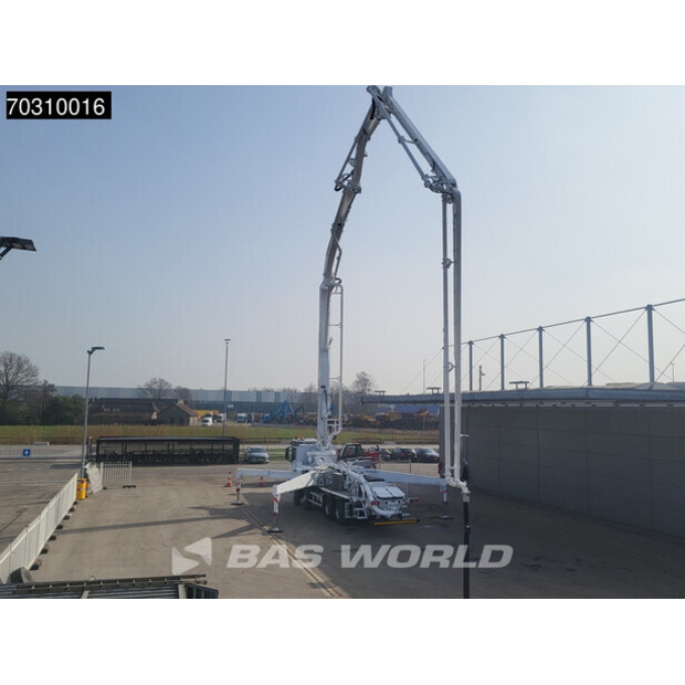 2025 مرسيدس بنز Arocs 3746-45969653